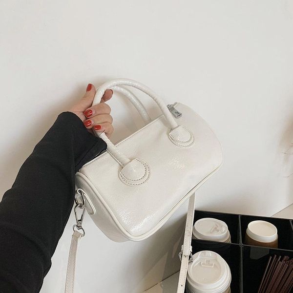 cross body textured bag female 2021 spring trend simple and versatile messenger net celebrity portable boston ba
cross body textured bag female 2021 spring trend simple and versatile messenger net celebrity portable boston ba