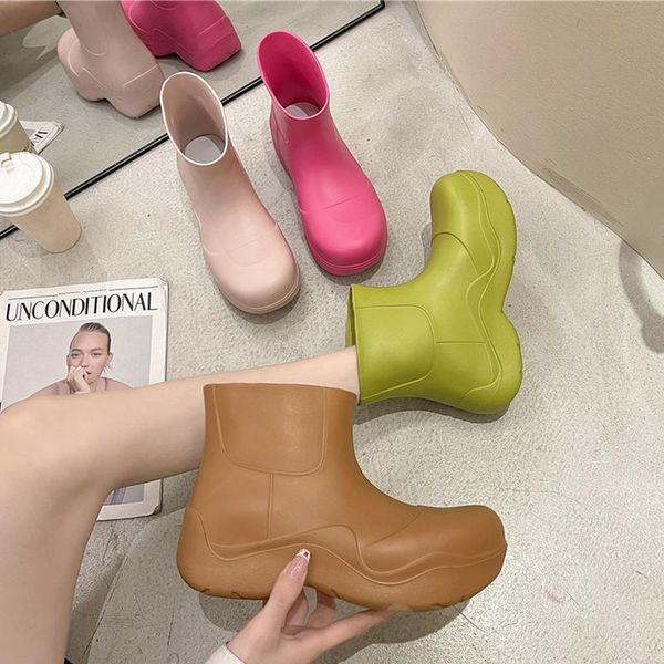 boots rimocy 2021 rubber waterproof rainboots women candy color thick platform ankle for female non-slip rain shoes woman, Black
boots rimocy 2021 rubber waterproof rainboots women candy color thick platform ankle for female non-slip rain shoes woman, Black