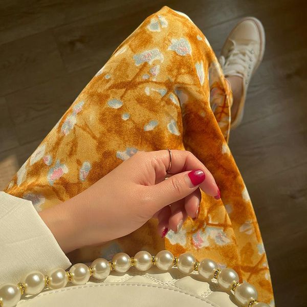 skirts oil painting style floral skirt women's middle long 2021 spring and summer high waist small elastic big swing umbrella, Black
skirts oil painting style floral skirt women's middle long 2021 spring and summer high waist small elastic big swing umbrella, Black