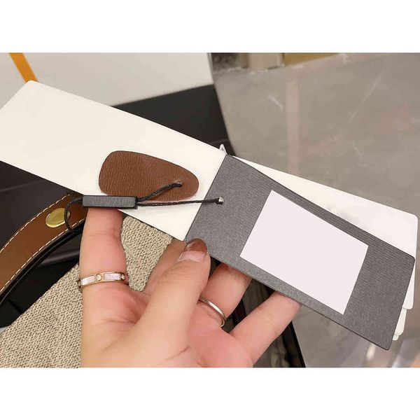 2021 women's horsebit saddle bag fashion handbag shoulder box black white blue letter embroidered girl lady messenger waist bags
2021 women's horsebit saddle bag fashion handbag shoulder box black white blue letter embroidered girl lady messenger waist bags