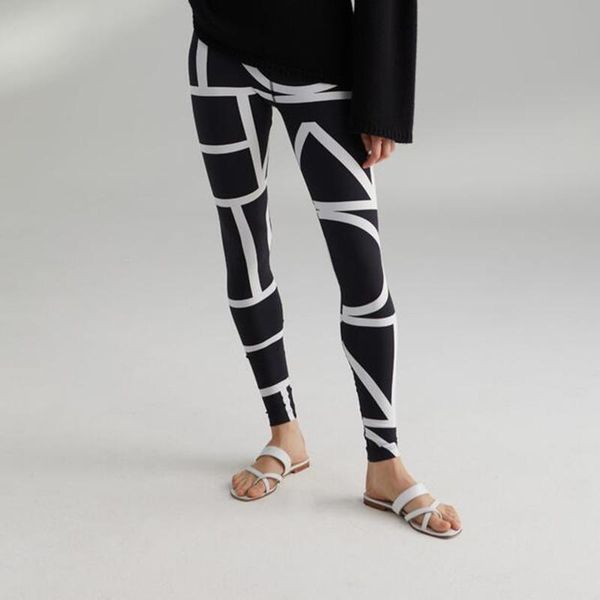 women's leggings women geometric striped lady mid high stretch fashion legging female casual ankle length pants 2021, Black
women's leggings women geometric striped lady mid high stretch fashion legging female casual ankle length pants 2021, Black