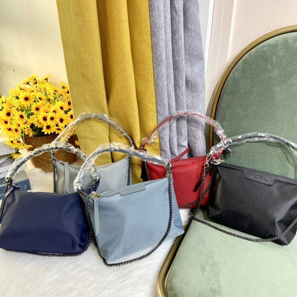 wallets 1621 underarm bag women fashion chain shoulder crossbody bags vutton designers luxurys handbags purse
wallets 1621 underarm bag women fashion chain shoulder crossbody bags vutton designers luxurys handbags purse