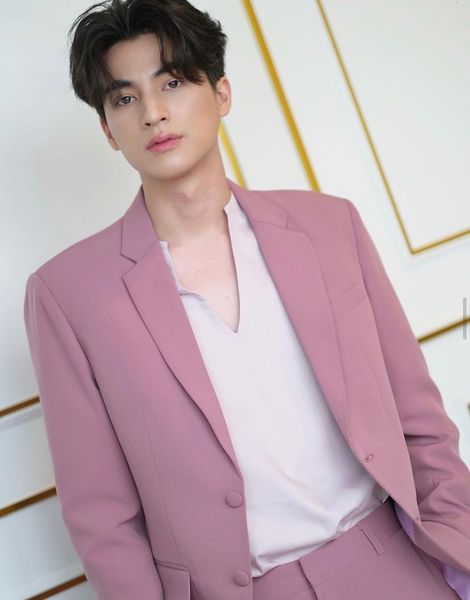 men's suits & blazers korean waistband costume with pink cut, 2-inch, male, suit, tuxedo, wedding, slim fit, pant-jacket ch1w, White;black
men's suits & blazers korean waistband costume with pink cut, 2-inch, male, suit, tuxedo, wedding, slim fit, pant-jacket ch1w, White;black