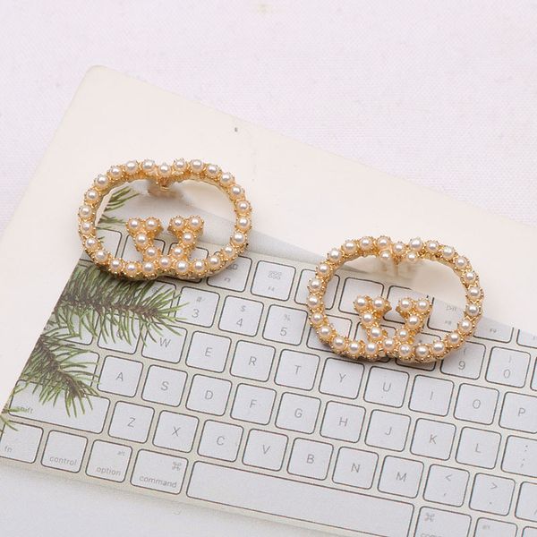 2021 new korean fashion cool wind micro inlaid pearl temperament personalized earrings female, Silver
2021 new korean fashion cool wind micro inlaid pearl temperament personalized earrings female, Silver