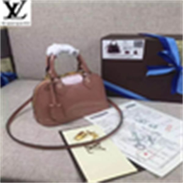 handbags luxury xomx m50418 nude pink patent leather shell bag shoulder brand bags handles shoulder bags totes evening designer cross bo
handbags luxury xomx m50418 nude pink patent leather shell bag shoulder brand bags handles shoulder bags totes evening designer cross bo