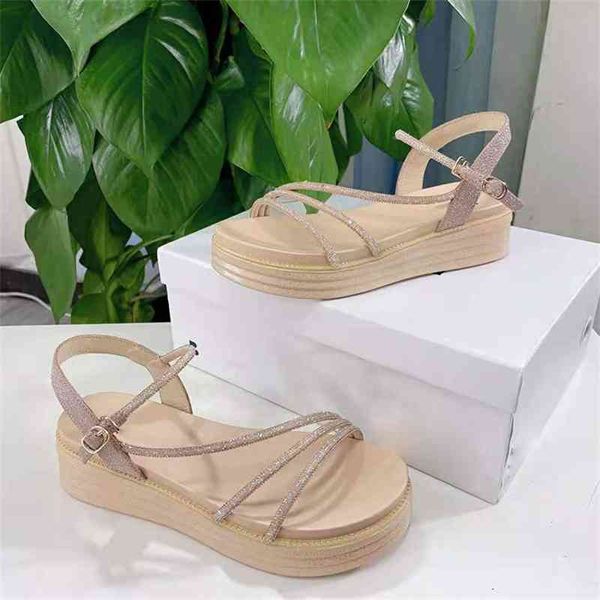 leather 2021 summer new super fiber leather clip foot round head anti slip rubber leisure thick sole sandal w4h1, Black
leather 2021 summer new super fiber leather clip foot round head anti slip rubber leisure thick sole sandal w4h1, Black