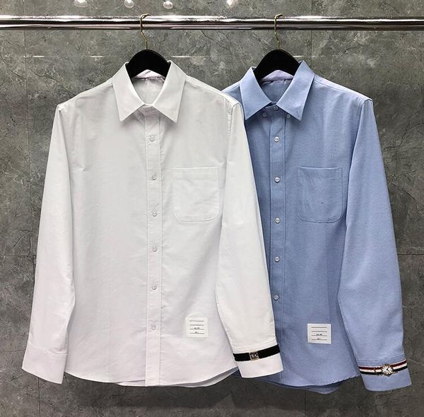 men's casual shirts 2021 fashion brand men slim white long sleeve shirt cuff watch pattern oxford fabric solid clothing, White;black
men's casual shirts 2021 fashion brand men slim white long sleeve shirt cuff watch pattern oxford fabric solid clothing, White;black