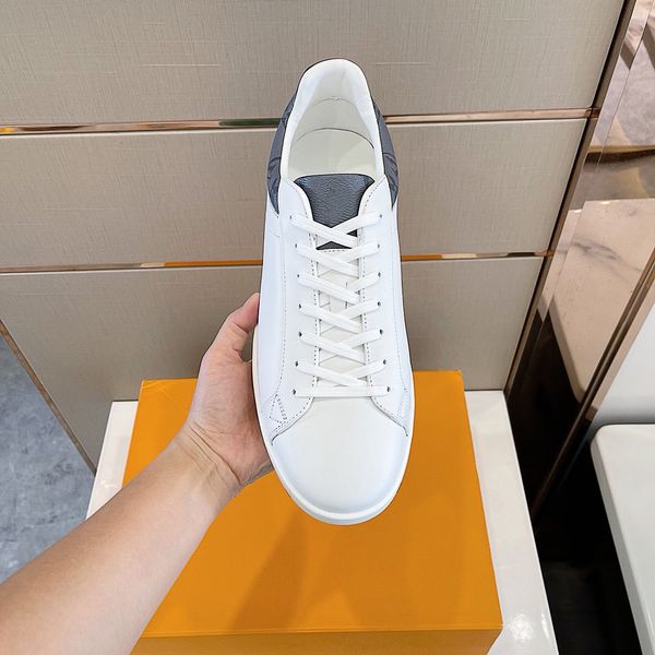 luxury designer shoes casual sneakers breathable calfskin with floral embellished rubber outsole white silk sports are size38-45, Red;white
luxury designer shoes casual sneakers breathable calfskin with floral embellished rubber outsole white silk sports are size38-45, Red;white