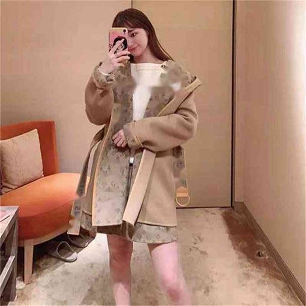 designer autumn and winter woolen short womens high-grade feeling, no ball, slim waist, hooded coat is popularbalencaiga, Black
designer autumn and winter woolen short womens high-grade feeling, no ball, slim waist, hooded coat is popularbalencaiga, Black