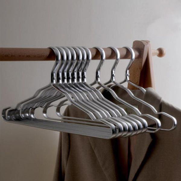 hangers & racks 5pcs metal clothes aluminium alloy skid resistance (dark grey)
hangers & racks 5pcs metal clothes aluminium alloy skid resistance (dark grey)