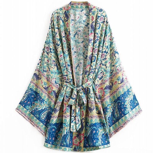 women's swimwear 2021 summer boho cover-up vintage blue floral print sashes women bohemian v neck batwing sleeves happie short robe kim, White;black
women's swimwear 2021 summer boho cover-up vintage blue floral print sashes women bohemian v neck batwing sleeves happie short robe kim, White;black