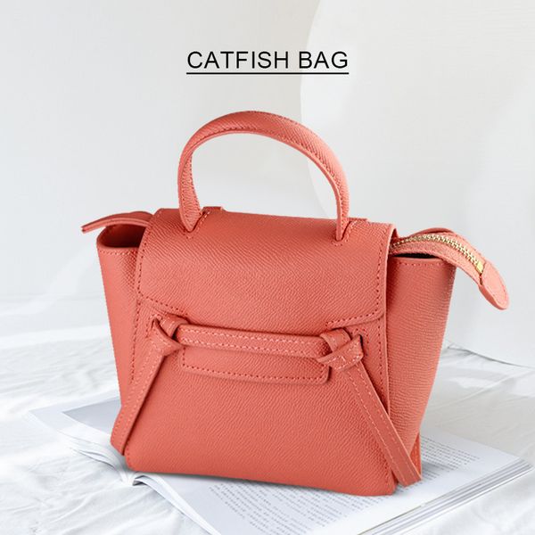 70% off design handbag pico catfish bag fashion mini leather 2020 new head layer leather portable cross carrying small wing bag pkw4, Red;black
70% off design handbag pico catfish bag fashion mini leather 2020 new head layer leather portable cross carrying small wing bag pkw4, Red;black