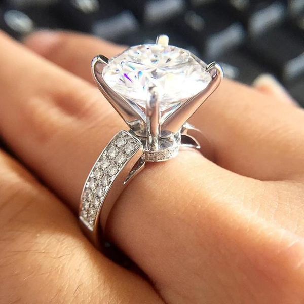 wedding rings caoshi classic silver color with round cz stone finger for women delicate engagement party jewelry valentines gift, Slivery;golden
wedding rings caoshi classic silver color with round cz stone finger for women delicate engagement party jewelry valentines gift, Slivery;golden