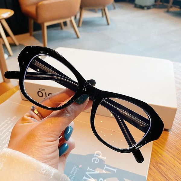 fashion sunglasses frames metal cp frame cat eye glasses optical anti-blue light for women brand modern black eyeglasses
fashion sunglasses frames metal cp frame cat eye glasses optical anti-blue light for women brand modern black eyeglasses