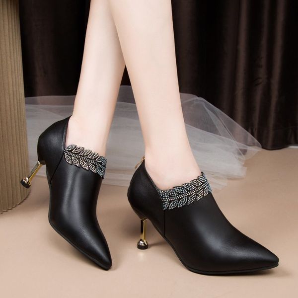 2021 autumn woman bare boots black bling ankle boots for women pointed toe dress shoes high heels booties botas mujer 8310n
2021 autumn woman bare boots black bling ankle boots for women pointed toe dress shoes high heels booties botas mujer 8310n