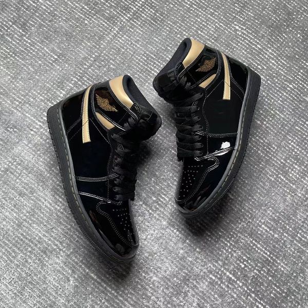 designer basketball shoes black gold patent leather high cut outdoor sports training running sneakers 555088-032 with original box
designer basketball shoes black gold patent leather high cut outdoor sports training running sneakers 555088-032 with original box