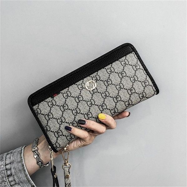 outlet sale 80% off european and fashion long wallet women's new retro printing carrying multi card pocket mobile phone bag, Red;black
outlet sale 80% off european and fashion long wallet women's new retro printing carrying multi card pocket mobile phone bag, Red;black