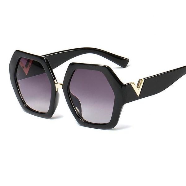polygonal gradient sunglasses women 2021 hexagon black men sun glasses personality ladies chic 90s eyewears uv400, White;black
polygonal gradient sunglasses women 2021 hexagon black men sun glasses personality ladies chic 90s eyewears uv400, White;black