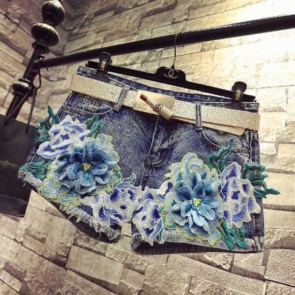 women's shorts short peony embroidery show thin edition han wide legs cowboy and s g79s, White;black
women's shorts short peony embroidery show thin edition han wide legs cowboy and s g79s, White;black