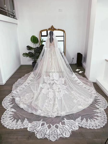 bridal veils 2021 one-layer luxury wedding tulle veil for bride with comb, Black
bridal veils 2021 one-layer luxury wedding tulle veil for bride with comb, Black