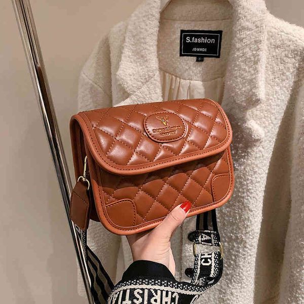 75% off handbag factory store on winter lingge sewing solid color small square women's single shoulder style waist
75% off handbag factory store on winter lingge sewing solid color small square women's single shoulder style waist