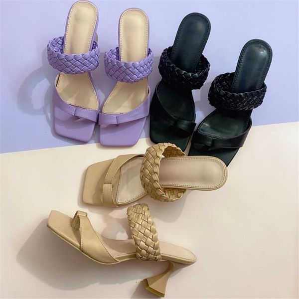 2021 fashion square toe weave high heels sandals women slippers square toe ladies beach slides women mules casual flip flops, Black
2021 fashion square toe weave high heels sandals women slippers square toe ladies beach slides women mules casual flip flops, Black