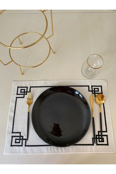 table napkin geometric embroidery 6 pieces 32*48cm tableware american service stain resistant linen fabric made in turkey
table napkin geometric embroidery 6 pieces 32*48cm tableware american service stain resistant linen fabric made in turkey