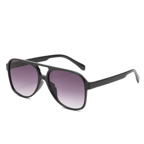 sunglasses retro european and american trend uv400 men's women's eye protection uv-resistant personality, White;black
sunglasses retro european and american trend uv400 men's women's eye protection uv-resistant personality, White;black