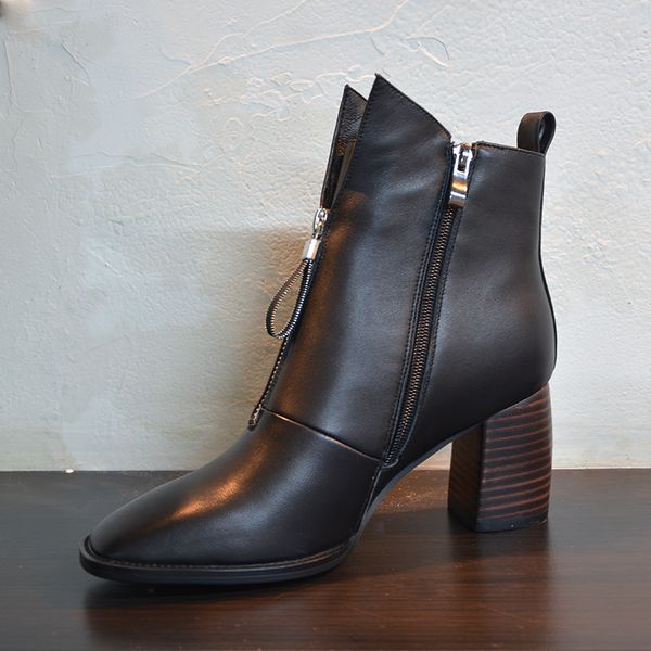2021 fashion sheep leather zipper high heels square toe short boots vintage elegant dating princess genuine leather ankle boots, Black
2021 fashion sheep leather zipper high heels square toe short boots vintage elegant dating princess genuine leather ankle boots, Black