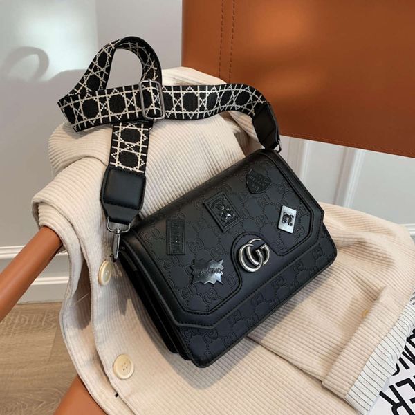 women's small square 2021 new korean fashion wide belt leisure personality micro chapter rhombic single shoulder bag
women's small square 2021 new korean fashion wide belt leisure personality micro chapter rhombic single shoulder bag