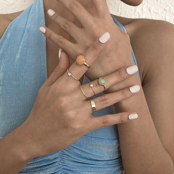 wedding rings 1set simple fashion gold silver color colorful rhinestone geometric round metal ring for woemn girls set jewlery, Slivery;golden
wedding rings 1set simple fashion gold silver color colorful rhinestone geometric round metal ring for woemn girls set jewlery, Slivery;golden