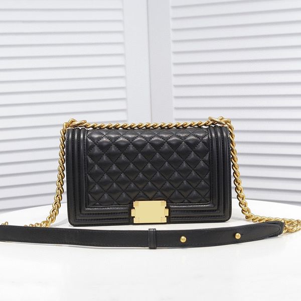 luxurys designers bags channel women bags handbags919 fashion chain shoulder bag diamond lattice boy handbag lambskin & silver/gold -black
luxurys designers bags channel women bags handbags919 fashion chain shoulder bag diamond lattice boy handbag lambskin & silver/gold -black