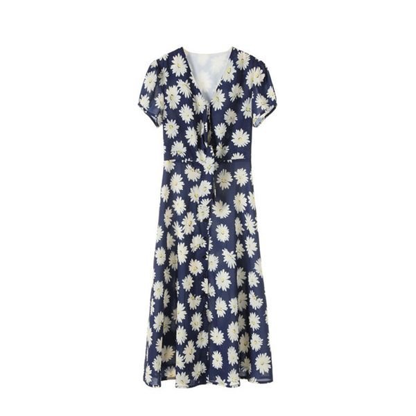 2021 new daisy print midi vestido feminino novo vero manga curta profundo decote em v senhora de cintura alta chique vestidos longos mu, Black;gray
2021 new daisy print midi vestido feminino novo vero manga curta profundo decote em v senhora de cintura alta chique vestidos longos mu, Black;gray
