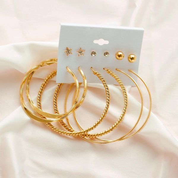 hoop & huggie bohemian gold drop earrings set for women pearl acrylic dangle 2021 trend of jewelry, Golden;silver
hoop & huggie bohemian gold drop earrings set for women pearl acrylic dangle 2021 trend of jewelry, Golden;silver