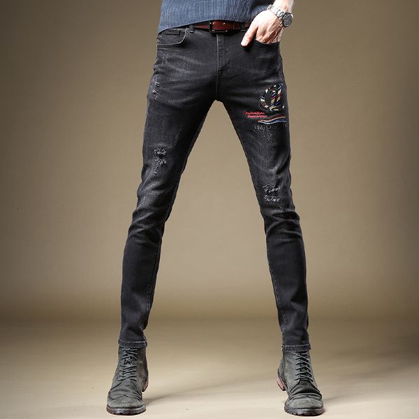 2021 winter fashion embroidered black brim of men afflicted with casual thin denim fitting pencil pants qcdy, White;black
2021 winter fashion embroidered black brim of men afflicted with casual thin denim fitting pencil pants qcdy, White;black