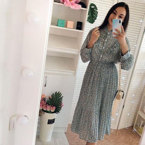 2021 spring and autumn new style floral print chiffon dress womens french vintage base dress fairy immortal dress, Black;gray
2021 spring and autumn new style floral print chiffon dress womens french vintage base dress fairy immortal dress, Black;gray