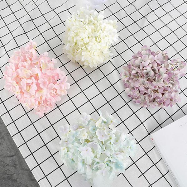 decorative flowers & wreaths artificial simulation hydrangea flower home garden balcony silk cloth wedding party fake
decorative flowers & wreaths artificial simulation hydrangea flower home garden balcony silk cloth wedding party fake