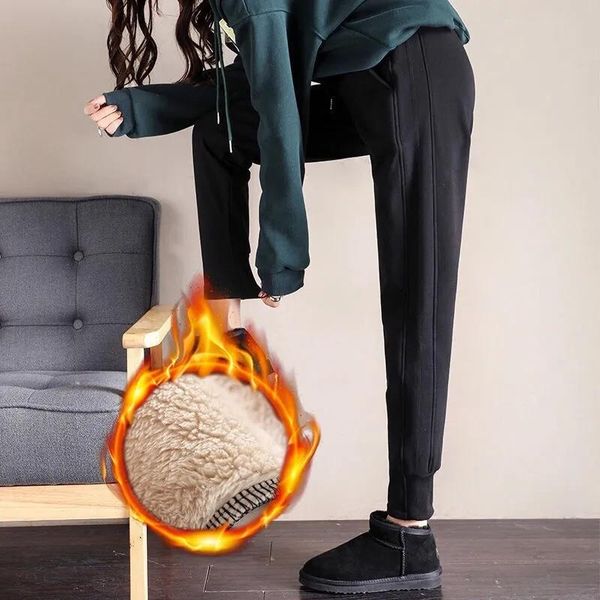 women's pants & capris winter thicken warm for women cashmere thermal sweatpants woman korean stripe joggers loose trousers, Black;white
women's pants & capris winter thicken warm for women cashmere thermal sweatpants woman korean stripe joggers loose trousers, Black;white