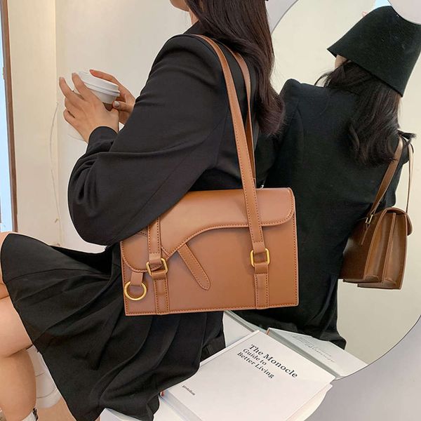 hbp luxury designer2020 simple large capacity messenger fashion versatile foreign style single shoulder women's leisure small square ba
hbp luxury designer2020 simple large capacity messenger fashion versatile foreign style single shoulder women's leisure small square ba