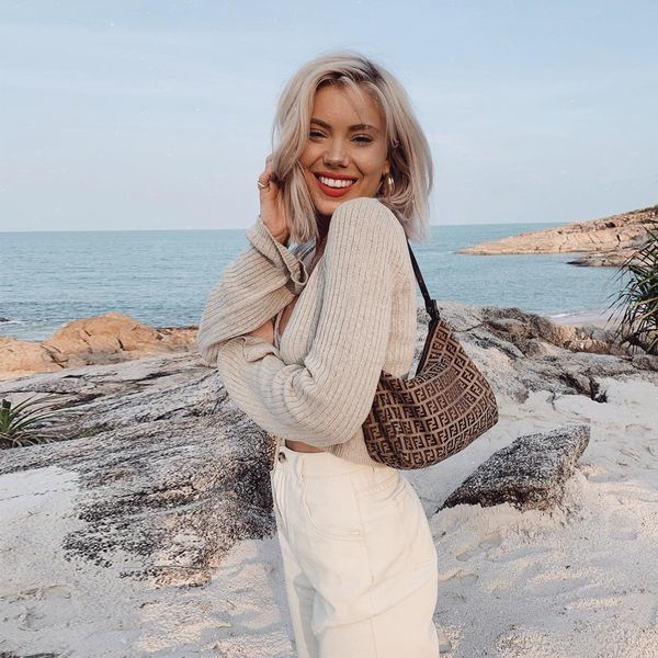 fashion v-neck drawstring ruched female crop casual long sleeve striped blouses for women 2021 autumn winter, White
fashion v-neck drawstring ruched female crop casual long sleeve striped blouses for women 2021 autumn winter, White