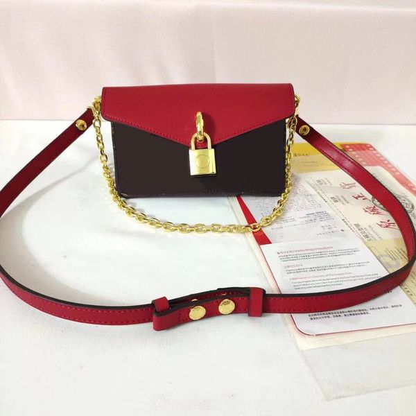 2022 luxury famous designer handbags shoulder bags cross body clutch lady fashion bag genuine leather classic saddle women simplicity 1955 h
2022 luxury famous designer handbags shoulder bags cross body clutch lady fashion bag genuine leather classic saddle women simplicity 1955 h