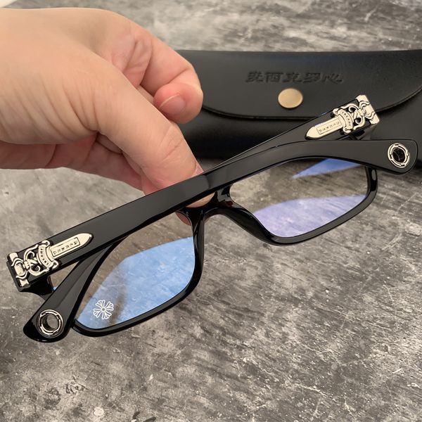 jack u late short sighted silver glasses frame, White;black
jack u late short sighted silver glasses frame, White;black