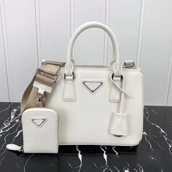 designer bags new genuine leather women's fashion three in killer grain cowhide one shoulder slant cross handbag t6du
designer bags new genuine leather women's fashion three in killer grain cowhide one shoulder slant cross handbag t6du