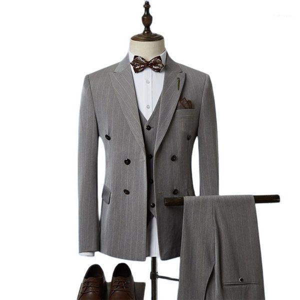 men's suits & blazers three-piece tailoredsuit for man korean version fashion business professional formal dress wedding british leisur, White;black
men's suits & blazers three-piece tailoredsuit for man korean version fashion business professional formal dress wedding british leisur, White;black