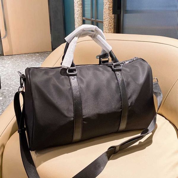 quality men fashion duffle bag black nylon travel bags mens handle luggage gentleman business totes with shoulder strap praise and
quality men fashion duffle bag black nylon travel bags mens handle luggage gentleman business totes with shoulder strap praise and