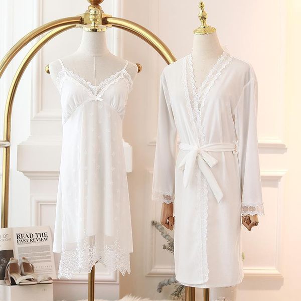 women's sleepwear white women embroidery kimono robe sets 2pcs velour bride dressing bathrobe gown strap nightgown autumn home, Black;red
women's sleepwear white women embroidery kimono robe sets 2pcs velour bride dressing bathrobe gown strap nightgown autumn home, Black;red