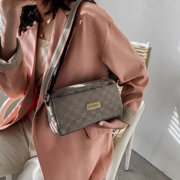 handbag leisure women's new light and versatile fashion canvas mini mobile phone bag oxford one shoulder messenger bag
handbag leisure women's new light and versatile fashion canvas mini mobile phone bag oxford one shoulder messenger bag