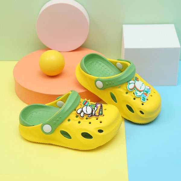 sandals baby hole shoes summer cartoon boys and girls two wear slippers lightweight cute children's zjx, Black;red
sandals baby hole shoes summer cartoon boys and girls two wear slippers lightweight cute children's zjx, Black;red