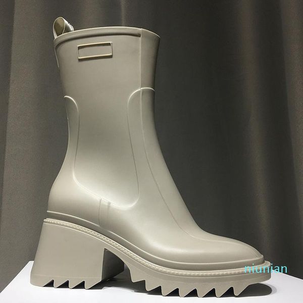 luxury designer womens half boots shoes winter chunky med heels plain square toes shoe rainboots zip women mid calf booty wear resistant, Black
luxury designer womens half boots shoes winter chunky med heels plain square toes shoe rainboots zip women mid calf booty wear resistant, Black