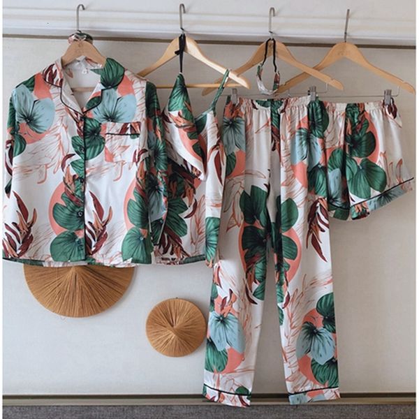 2021 new women set 7 pieces satin stripes faux silk printing pajamas for woman spring summer sleepwear homewear nxj9, Black;red
2021 new women set 7 pieces satin stripes faux silk printing pajamas for woman spring summer sleepwear homewear nxj9, Black;red